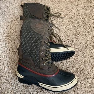 Women’s Sorel snow boots